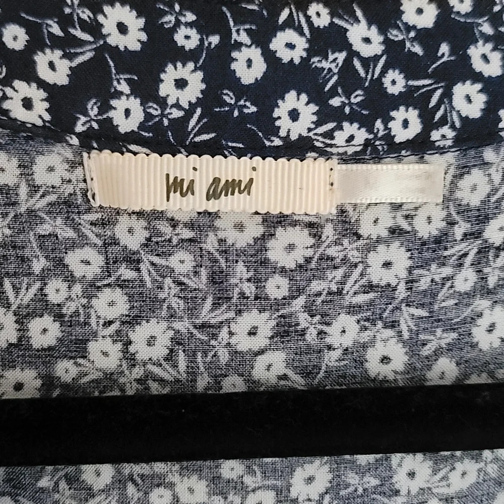 Mi Ami blue and white floral dress - Picture 3 of 4